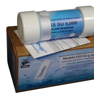 Dispositivo ViveSinSarro SU para uso doméstico, reduce la acumulación de sarro en tinacos y cisternas de agua del hogar